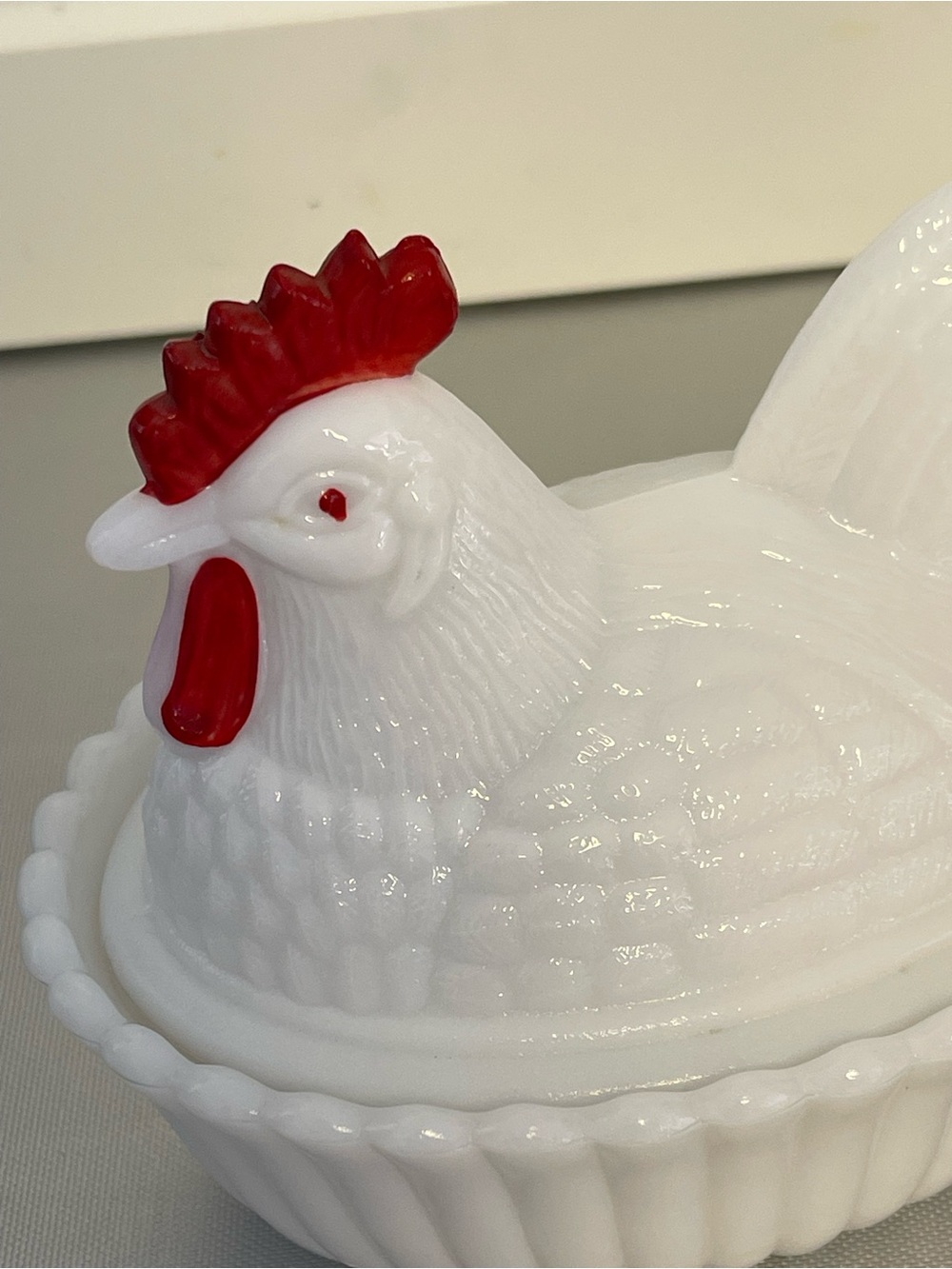Vintage Westmoreland White Milk Glass Hen on Nest Dish with Red Accents Sz 5.5” - Picture 2 of 10